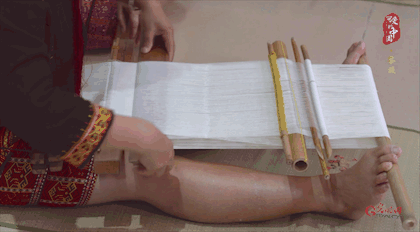 ���ɰ����й���֮���壺һ˫����֯����������ǧ�꼼��֯��Ѥ������