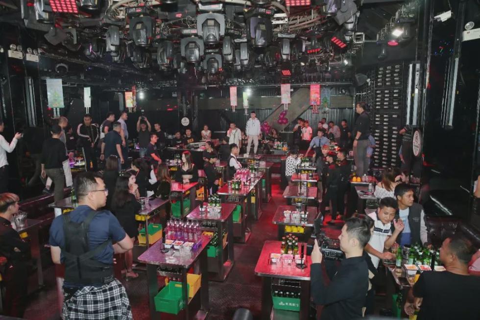 ���ϴ󱻳���280���ֽ�ѻ���ɽ 10�������Ѻ