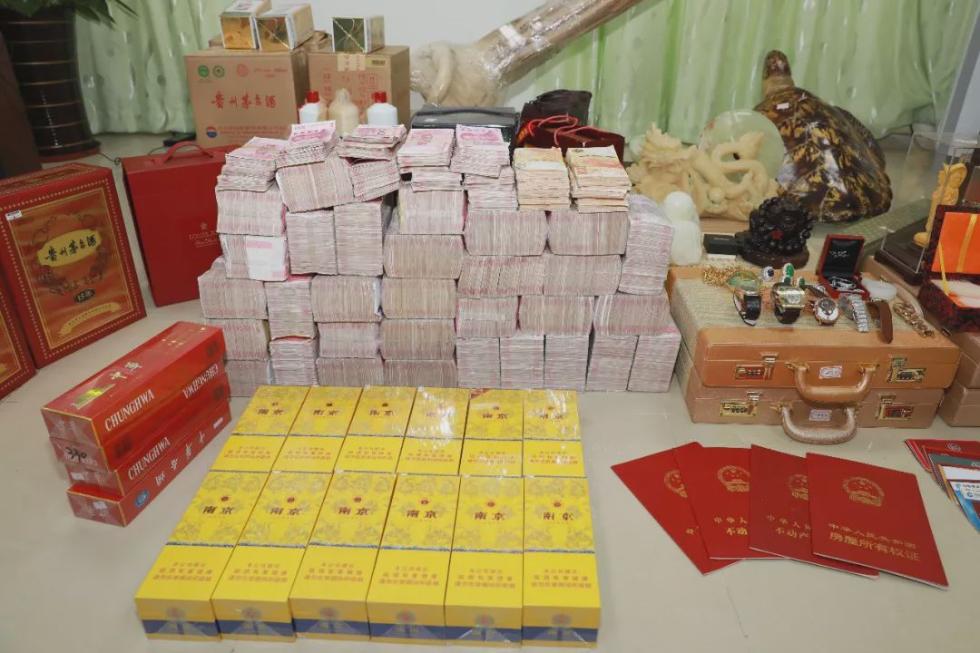 ���ϴ󱻳���280���ֽ�ѻ���ɽ 10�������Ѻ