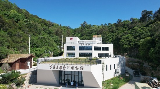 80后花20年让洞头贝雕有了第一家博物馆