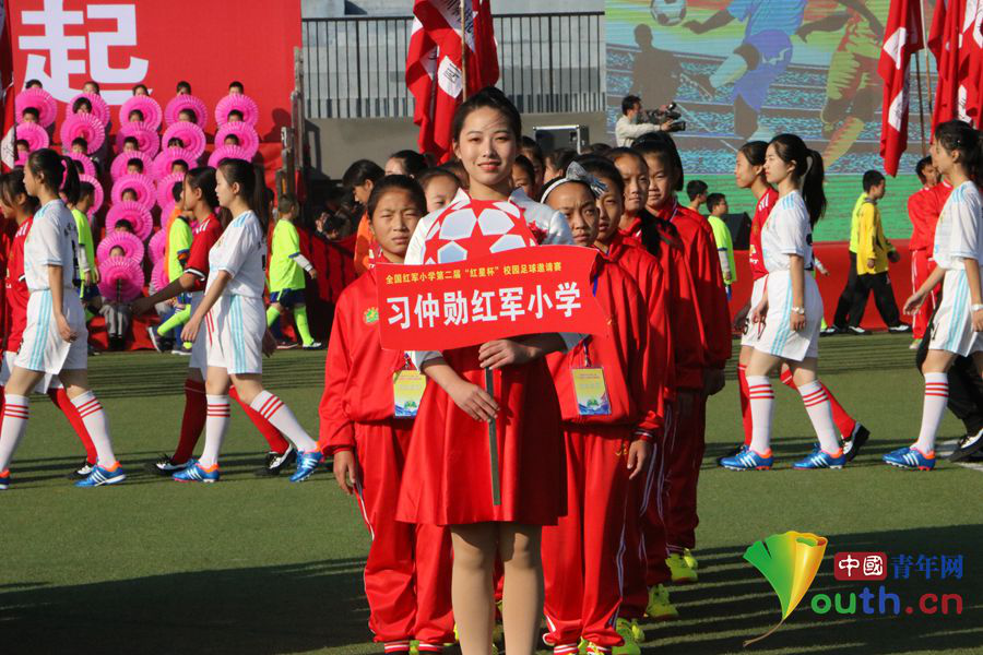 校园足球稳步推进 红军小学红星杯足球赛在淮