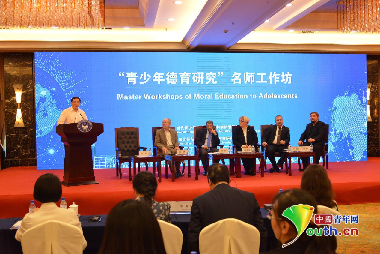 十年探索,从负起点出发,他致力于将中国声音更好地传播出去!