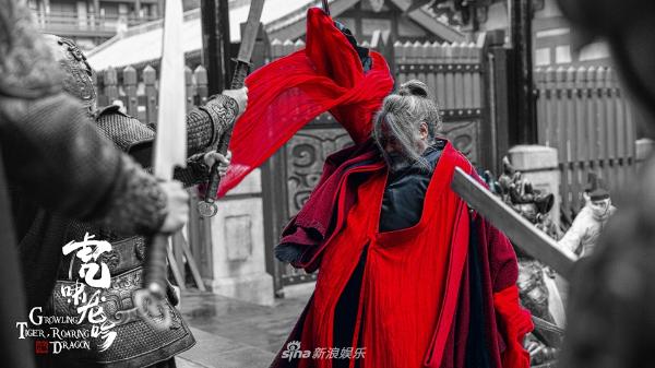 组图:《虎啸龙吟》曝剧照 吴秀波立戏剧之观存世人之善
