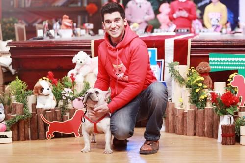 杨迪中秋献礼 《非正式会谈》历数“家珍”