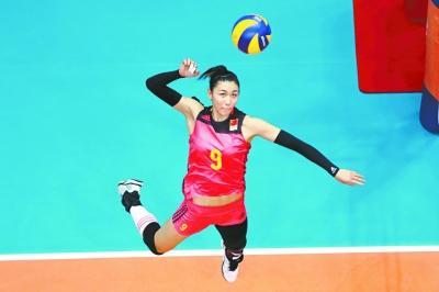 中国女排亚锦赛首战不敌日本队 新人表现尚可