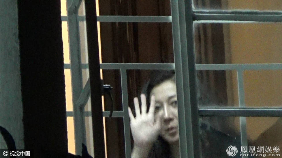 小龙女二度报警抓母 小龙女二度报警抓母