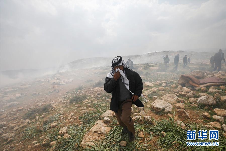 �����һ�ߣ���5����ͻ