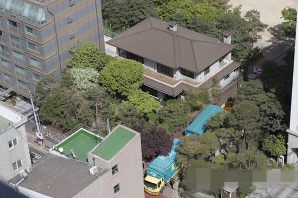 朴槿惠搬新家:家什已搬至内谷洞 新宅目前装修中【组图】