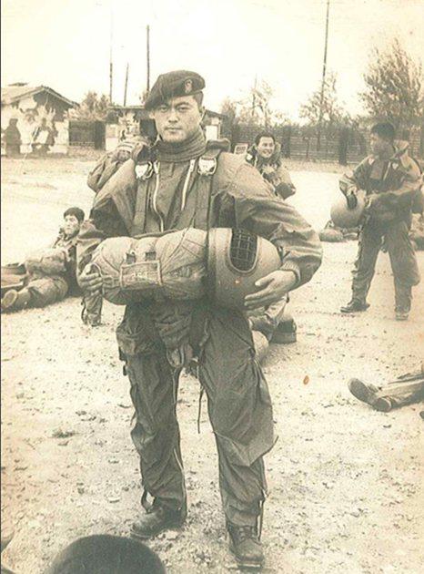 �����������ĺ�����ͳ֮·��������Ӫ������̨