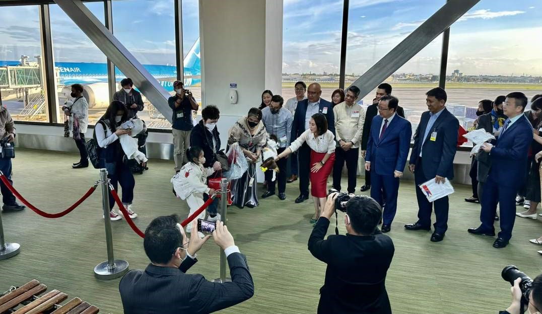 ���������й��ÿ͵ִ������� �����β����ӻ�.jpg