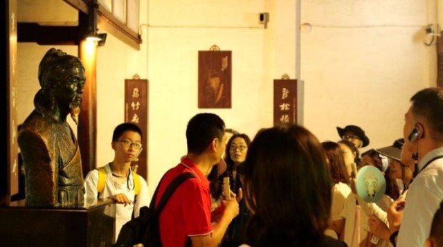 �������� ˣ�ɶ���������֮�� ��Ļ����