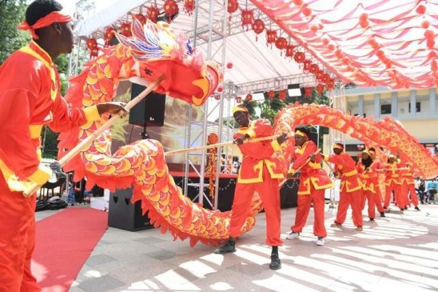 【新春走基层】内罗毕大学孔子学院中方教师:盛开在肯尼亚的中文之花