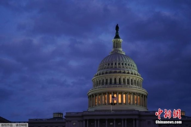 �������籨��������ʱ��4��20�գ��������ᾯ��Թ�����ý��н�����ɢ��������ʾ�����ڶ�һ�ܷɻ�����׷�٣��÷ɻ����ܻ�Թ�����õİ�ȫ�����в��������ʾ�þ������ڽ������ǡ��º�֤ʵ����������׷�ٵķɻ���һ�ܾ��÷ɻ���