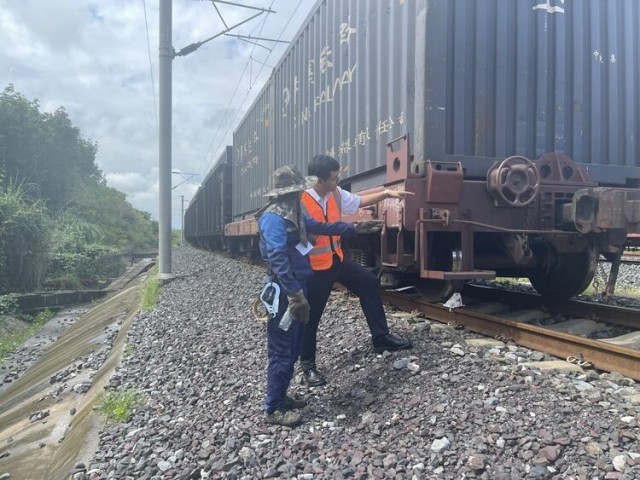 资讯有故事丨从破纪录到常态化 中老铁路助力“一带一路”跑出“加速度”