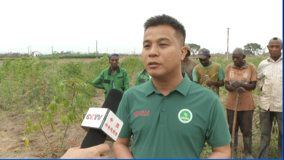 ������ɫ����ح�й�����Ϊ�չ������������������������������ʵ�ľ���ۡ�