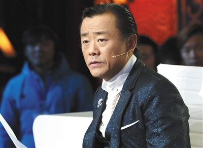 2015年3月8日,上海,周立波录制《出彩中国人》. 图/视觉中国