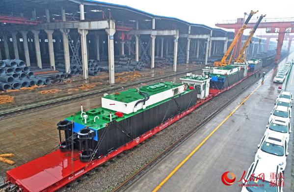 2��21�գ���������ɳƺ�����Ž�������������װ��Ԯ�����ȱ��˹̹�Ĵ������γ� ��