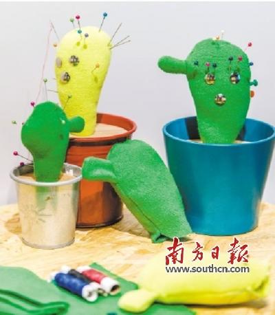 回收了19161件旧衣物还用旧衣做出了艺术品