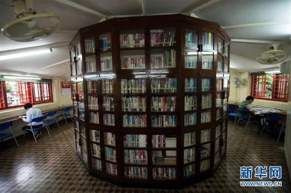 澳门八角亭:隐于闹市的书香小世界