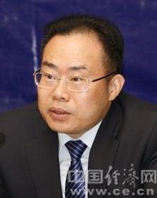 戴运龙任广东省财政厅党组书记 曾志权不再担