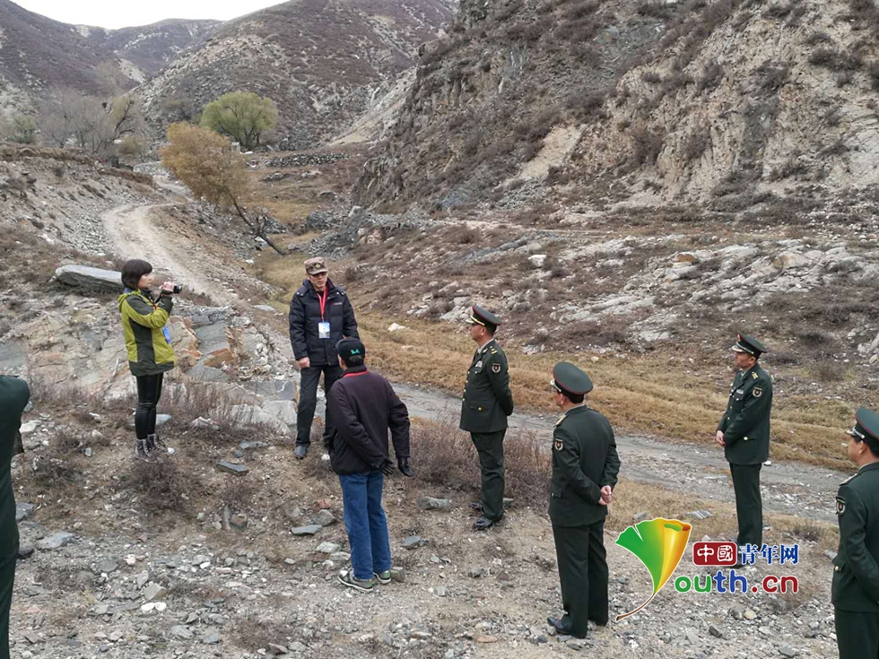 国内 正文 八路军120师师长贺龙的女儿贺晓明,358旅副旅长李井泉