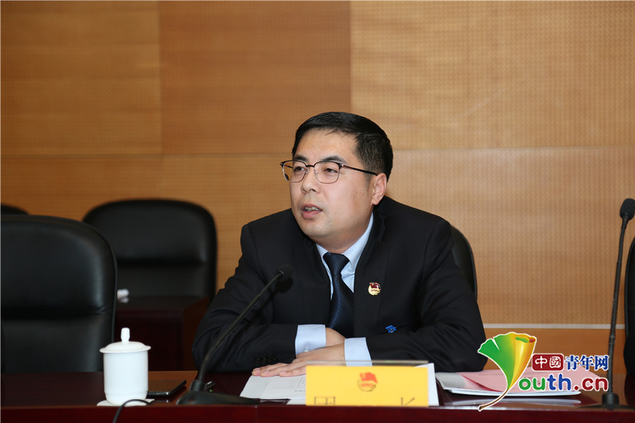 陕西分团代表热议第十三次团代会工作报告勇担新使命实现新作为