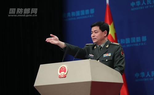 国防部就调整武警部队领导指挥体制等热点答问