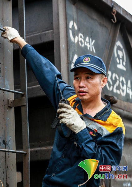 记新时代铁路榜样,广州局集团公司调车长杨卫华