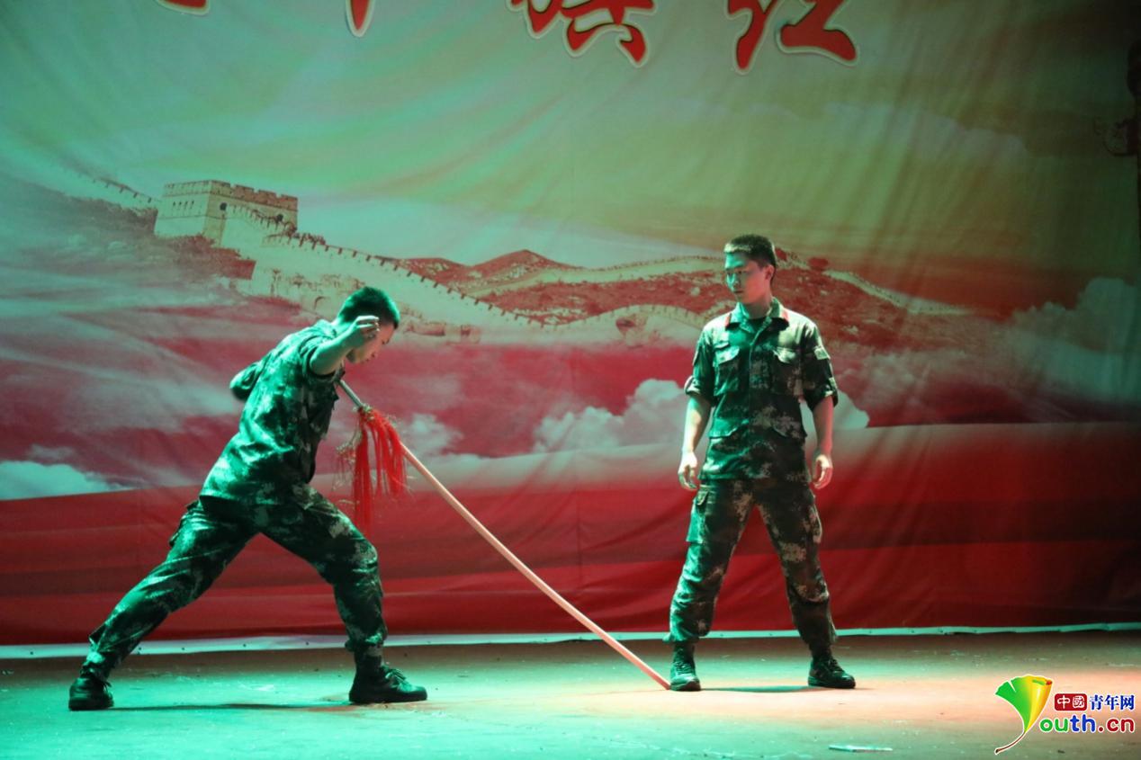 回顾岁月如歌,共踏强军征程——武警北京总队执勤第十三支队举办八一