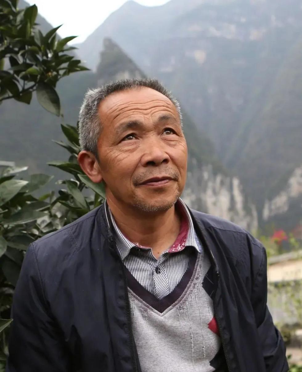 国内 >> 正文  2020年4月,在县,乡两级大力支持下,下庄人事迹陈列室在