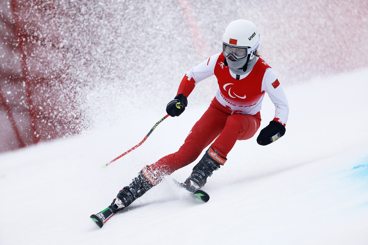 中国高山滑雪运动员图片