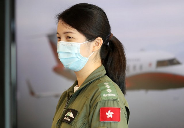 香港回归祖国25周年七一护旗飞行让国旗飞出最美的样子