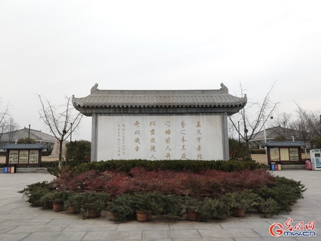 ��д���й�̽Ѱ������Դ����Ƶح����˵�Ľ��֡� Ʒ����Ǭ��