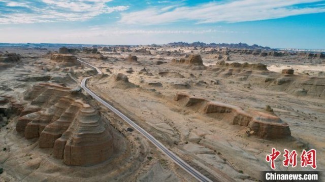 �ڶ�������ħ�����ǡ��Ի����������߽�����ɽ����Ӱ�Ӿ������ء����ڶ�����ί�������ṩ