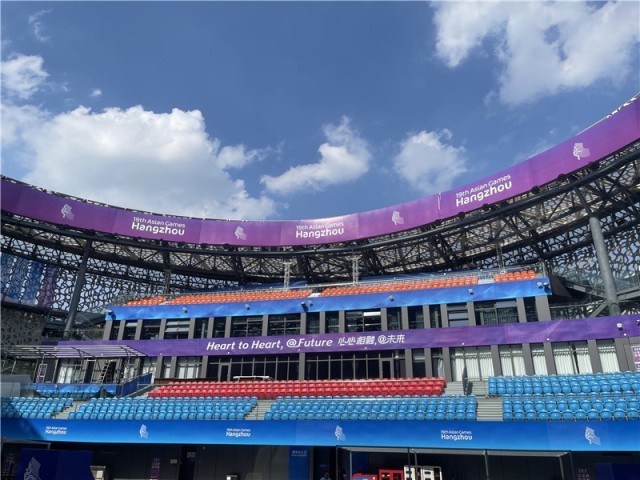 ̽�ݺ������˻�ح������ʯ���������ұ������� ����ɫ������������