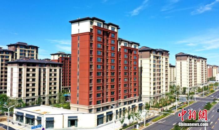 资料图:2022年8月22日,航拍雄安新区容西片区。 韩冰 摄