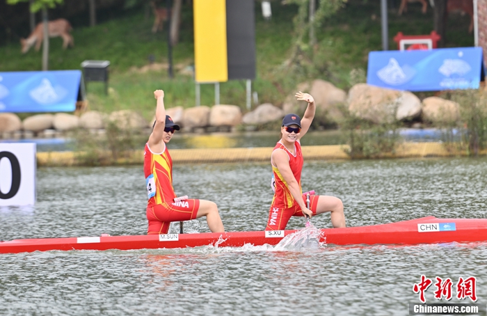 <a target='_blank' href='/'><p  align=