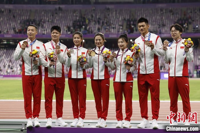 <a target='_blank' href='/'><p  align=