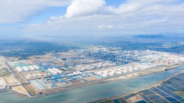 ��ʯ�͹㶫����һ�廯��ĿͶ�� ��ΰ����