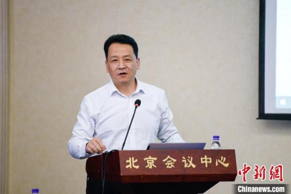 解放军总医院第五医学中心主任李铁军致辞. 宋彦宁 摄