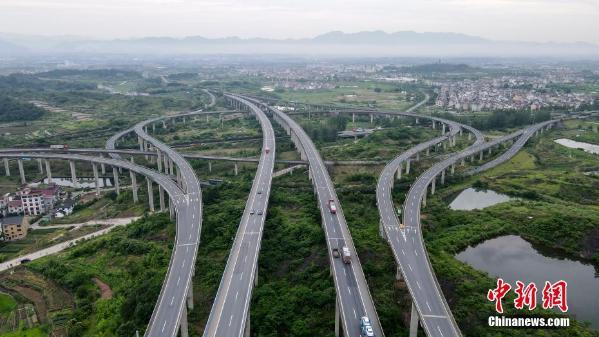 浙江金华:"华东第一枢纽"通四方