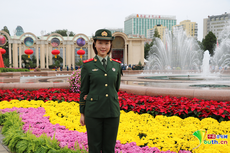 北京军区女兵照片图片