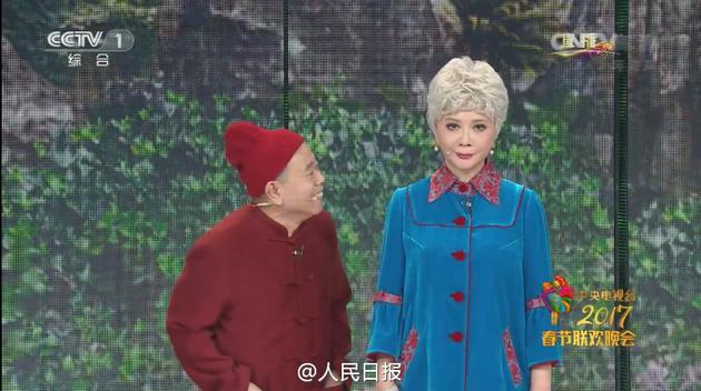 冰雪女王和小红帽蔡明潘长江造型引热议