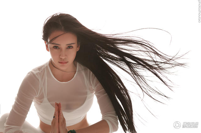 葛优瘫已经是过去式母其弥雅掀起功夫瑜伽体