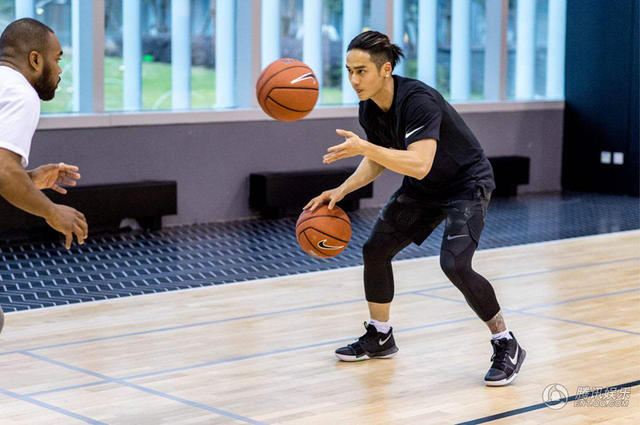 蒋劲夫受邀nba全明星赛他竟是横店流川枫