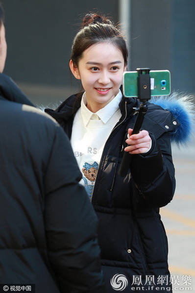 北电上戏艺考进行时现场美女如云惊现小刘雯