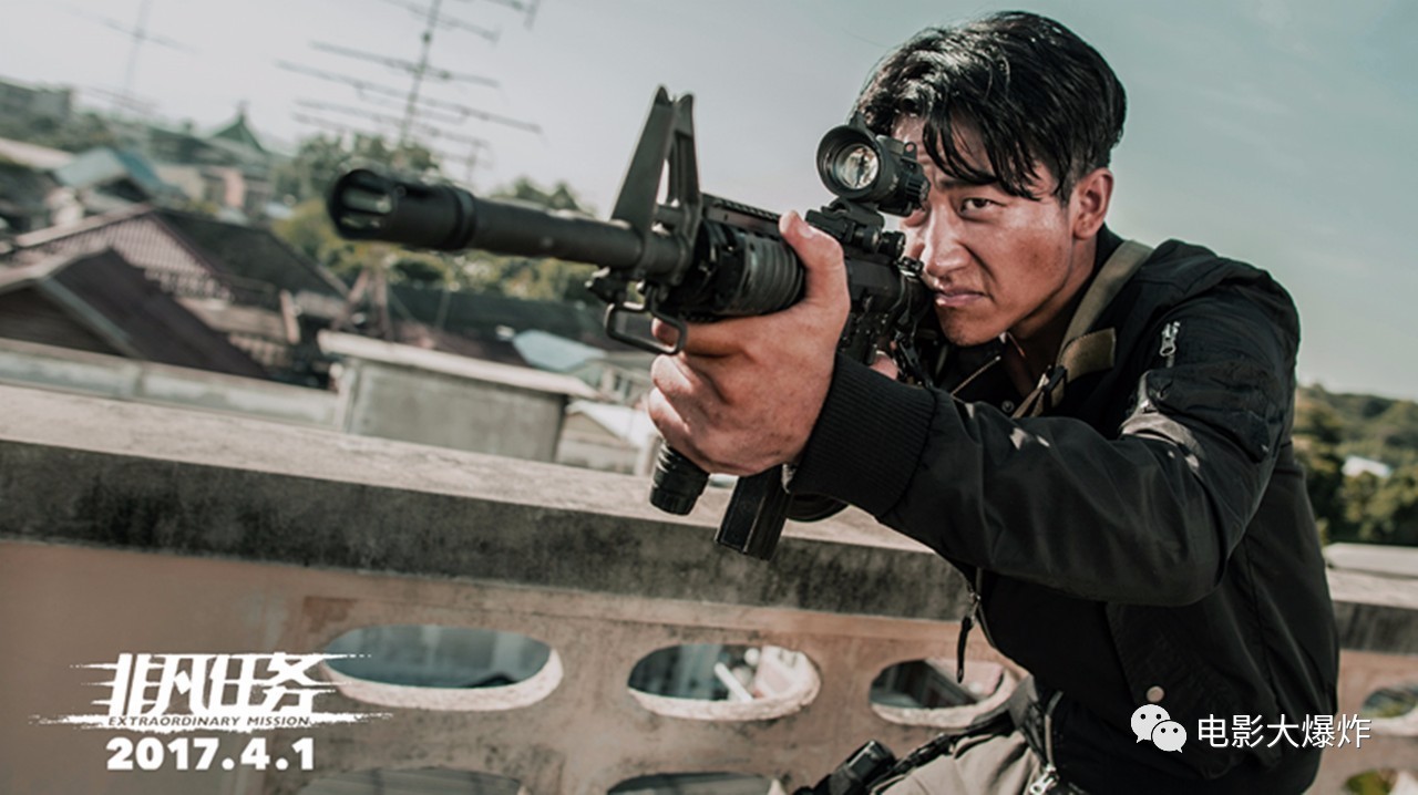 飞车撞民宅枪战用炮筒他们把内地警匪片演出十足港片味