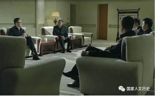 ý��:�й����쵼��Ϊʲô�������ڼпˣ�