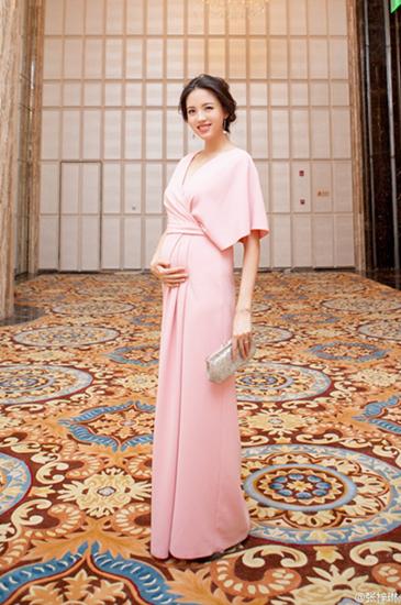 昆凌二胎孕照曝光又美又仙 为什么她们怀孕也能美上天?