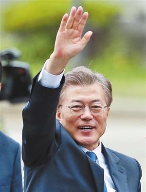 韩国当选总统文在寅火速就职